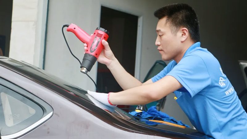 汽车电瓶：揭秘其背后的生产厂家与选择之道**